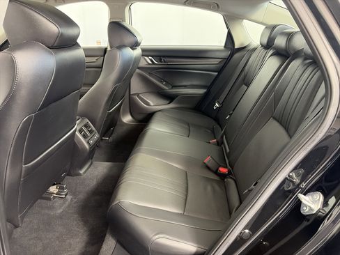 Used 2021 Honda Accord EX-L image 7