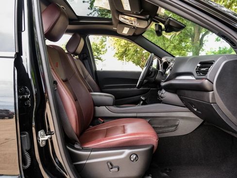 Used 2023 Dodge Durango GT AWD/4WD image 46