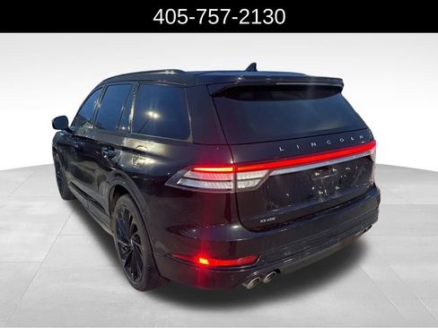 Used 2023 Lincoln Aviator Reserve w/ Jet Appearance Package AWD/4WD image 4