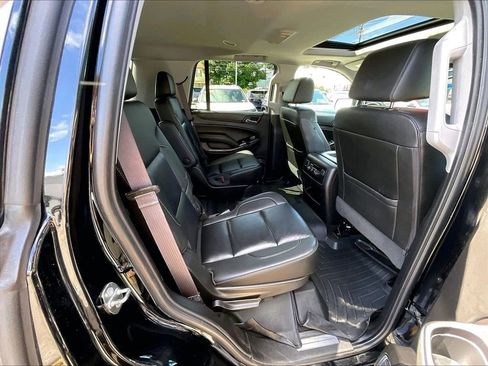 Used 2017 Chevrolet Tahoe LT w/ Luxury Package AWD/4WD image 16