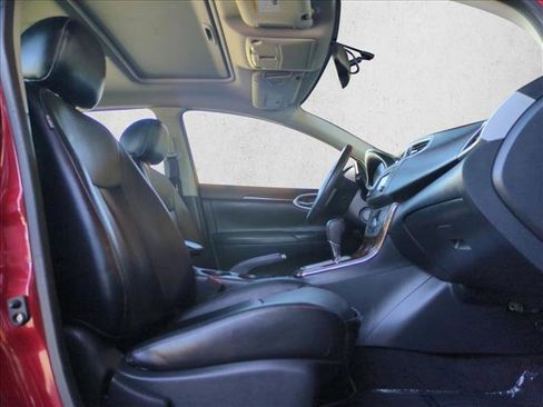 Used 2014 Nissan Sentra SL w/ Premium Package image 21