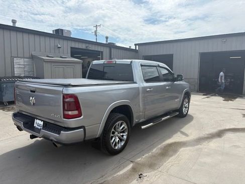 Used 2019 RAM 1500 Laramie w/ Sport Appearance Package AWD/4WD image 7