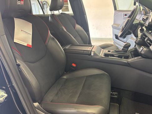 New 2026 Toyota RAV4 AWD Plug-in Hybrid image 7