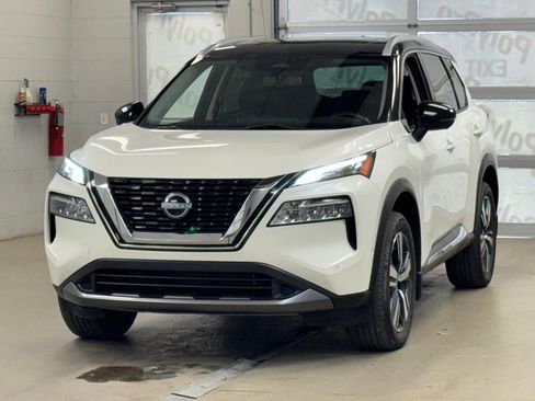 Used 2023 Nissan Rogue SL w/ SL Premium Package image 3