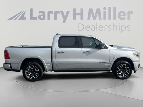 New 2026 RAM 1500 Laramie AWD/4WD image 6