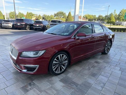 Used 2017 Lincoln MKZ Reserve FWD image 6