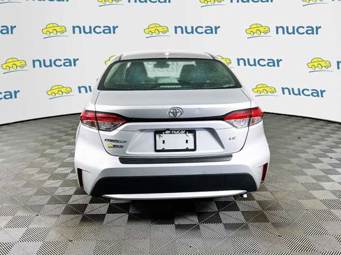 Used 2020 Toyota Corolla LE image 6
