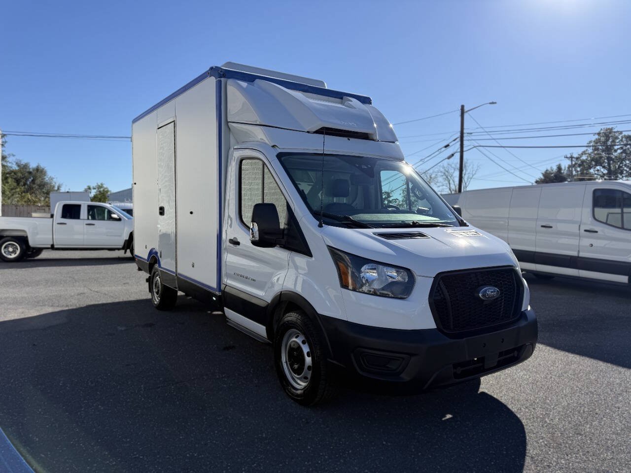 Used 2022 Ford Transit 350 w/ Upfitter Package RWD image 4