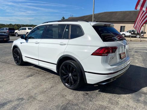 Used 2020 Volkswagen Tiguan SE R-Line image 5