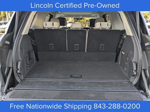 Certified 2025 Lincoln Navigator Reserve image 14