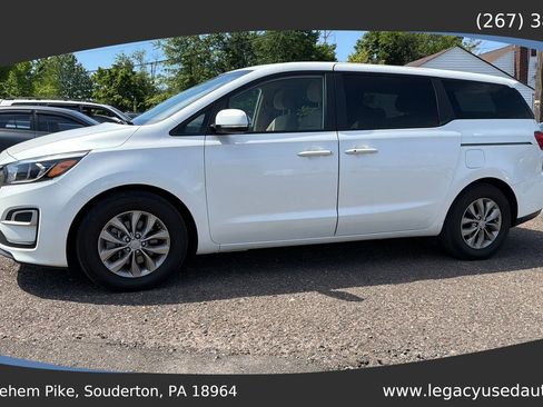 Used 2019 Kia Sedona LX FWD image 4