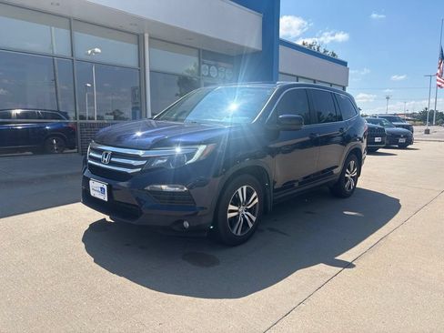 Used 2016 Honda Pilot EX image 1