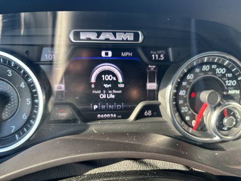 Used 2022 RAM 2500 Laramie image 12