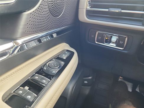 New 2026 Lincoln Corsair Premiere image 29