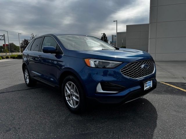 Used 2024 Ford Edge SEL AWD/4WD image 1