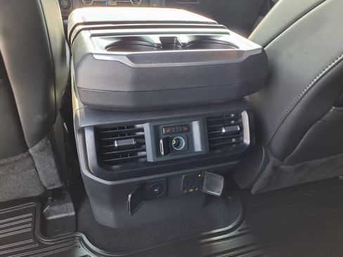 Used 2025 Ford F150 Raptor AWD/4WD image 17