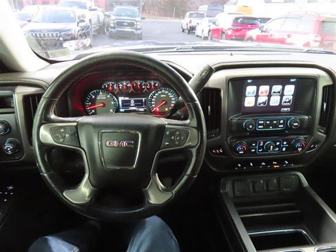 Used 2017 GMC Sierra 1500 SLT w/ All Terrain X Package AWD/4WD image 19