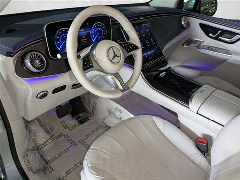 Used 2024 Mercedes-Benz EQE 350+ SUV image 13