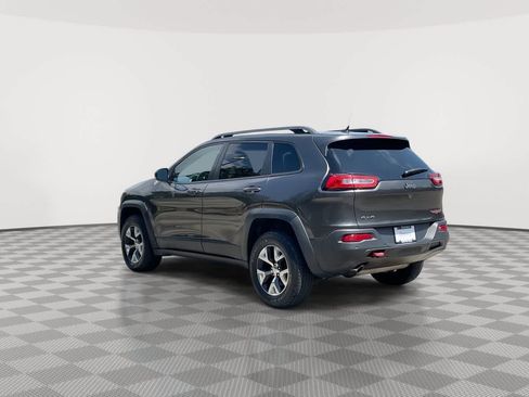 Used 2014 Jeep Cherokee Trailhawk w/ Technology Group AWD/4WD image 6