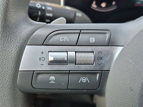 Used 2025 Hyundai Sonata SEL FWD image 20