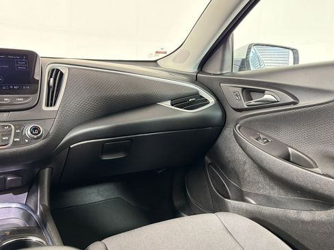 Used 2024 Chevrolet Malibu LT FWD image 27