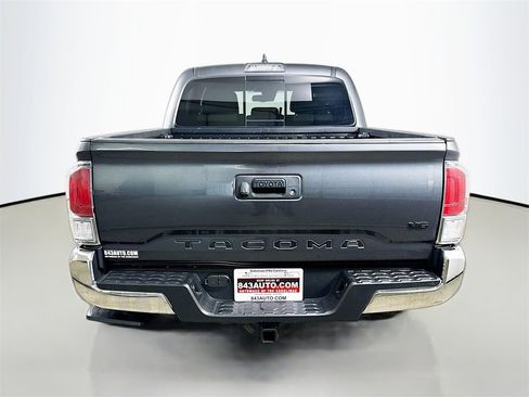 Used 2023 Toyota Tacoma TRD Off-Road image 6
