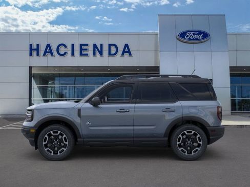 New 2024 Ford Bronco Sport Outer Banks w/ Tech Package image 3