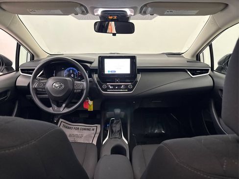 Used 2026 Toyota Corolla LE FWD image 28