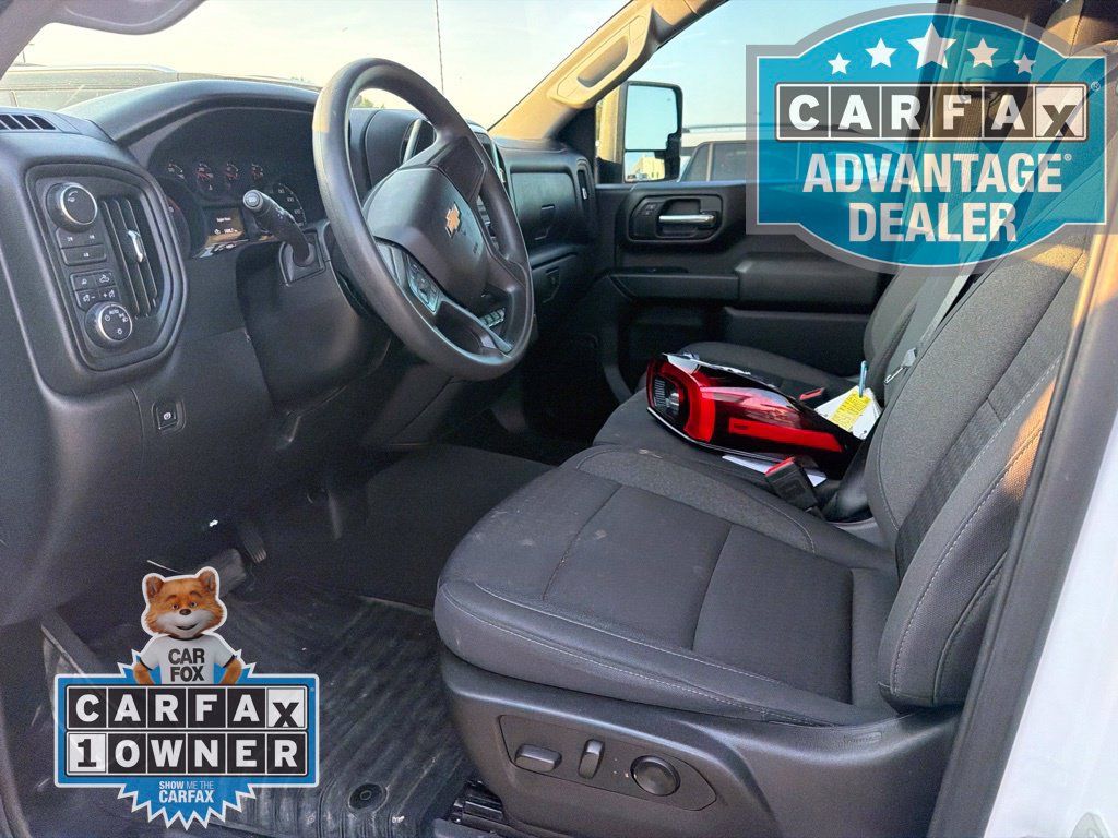 Used 2024 Chevrolet Silverado 2500 Custom w/ Custom Value Package AWD/4WD image 9