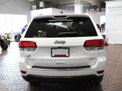 Used 2020 Jeep Grand Cherokee Limited w/ Luxury Group II image 6