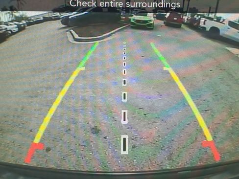 Used 2019 Jeep Grand Cherokee Laredo image 21