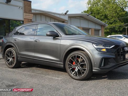 Used 2019 Audi Q8 Premium Plus w/ Premium Plus AWD/4WD image 9