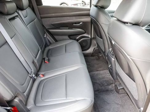 Certified 2025 Hyundai Tucson SEL AWD/4WD image 22