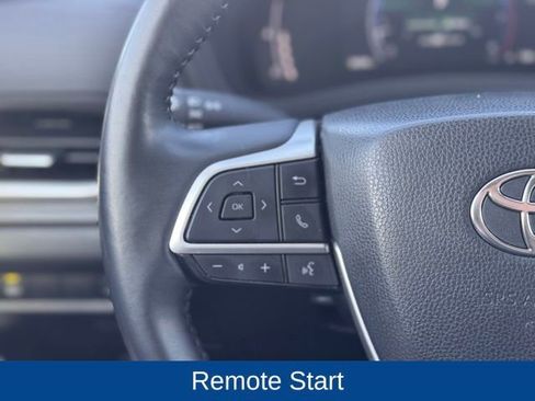 Used 2024 Toyota Grand Highlander AWD image 12