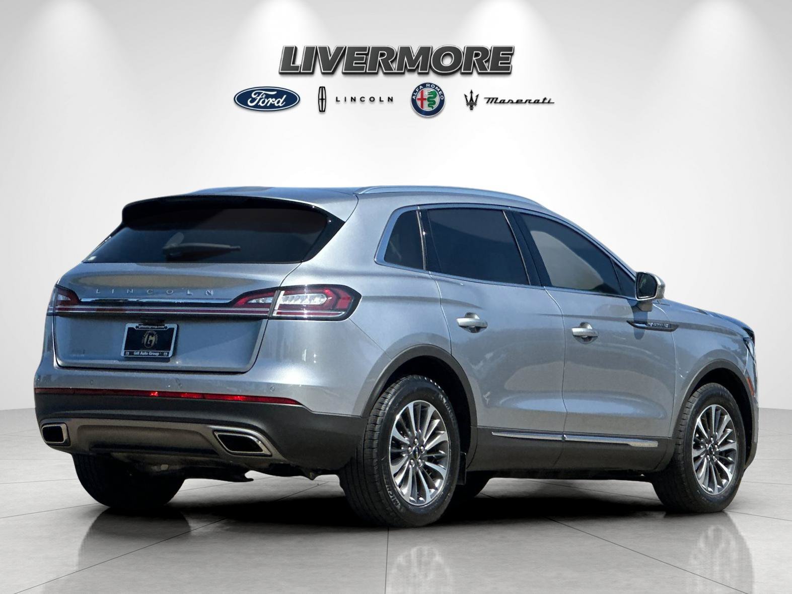 Certified 2023 Lincoln Nautilus FWD w/ Premium Package image 3