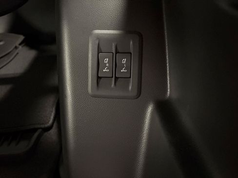 Used 2026 Lexus GX 550 w/ Cold Area Package AWD/4WD image 37