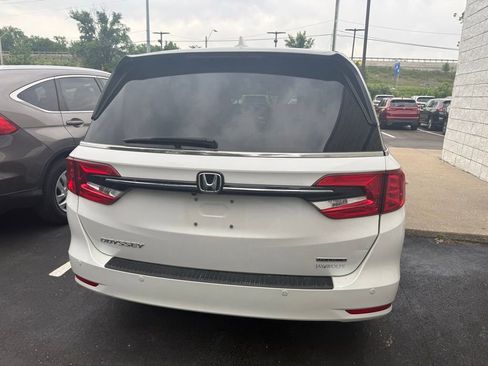 Used 2024 Honda Odyssey Touring image 5
