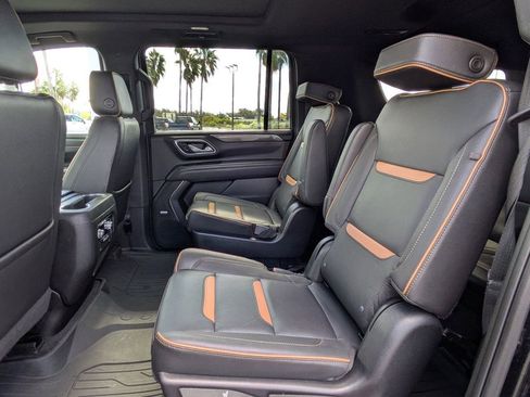 Used 2023 GMC Yukon XL AT4 w/ AT4 Premium Package image 16