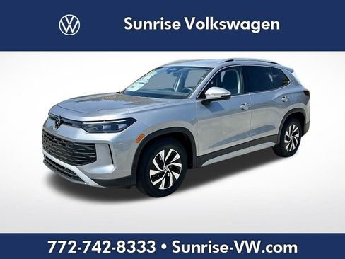 New 2026 Volkswagen Tiguan S FWD image 1