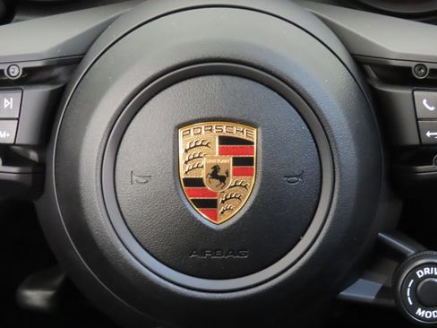 New 2026 Porsche Macan AWD/4WD image 21