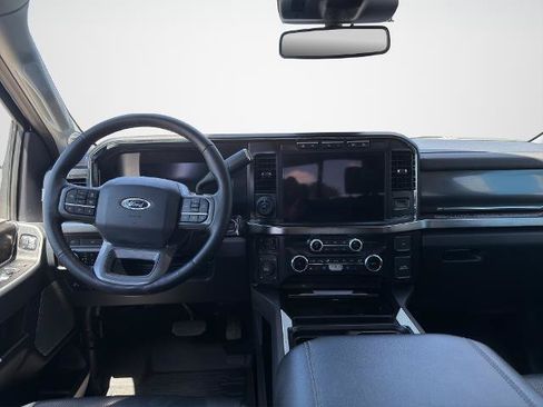 Used 2024 Ford F350 Lariat w/ Lariat Ultimate Package AWD/4WD image 17