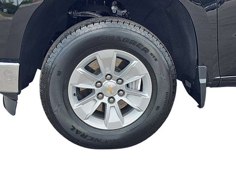 Used 2025 Chevrolet Silverado 1500 LT AWD/4WD image 30
