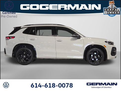 Certified 2025 Volkswagen Tiguan SE R-Line FWD image 6