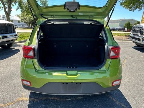 Used 2024 Hyundai Venue SEL FWD image 13