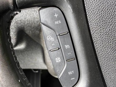 Used 2017 Buick Enclave Leather image 14