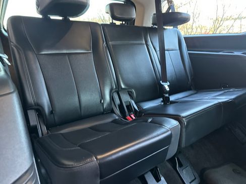 Used 2023 Ford Expedition Max XLT image 33