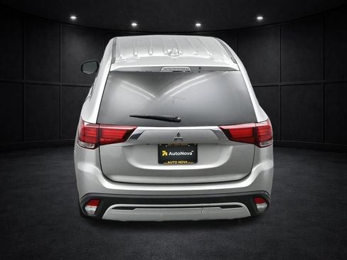 Used 2020 Mitsubishi Outlander SEL image 44