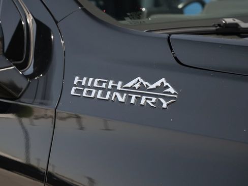 Used 2022 Chevrolet Tahoe High Country w/ Max Trailering Package AWD/4WD image 11