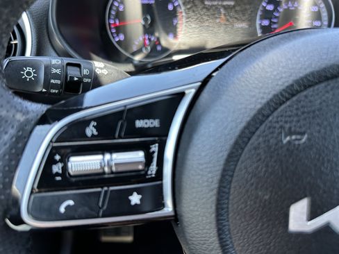 Used 2023 Kia Forte GT-Line w/ GT-Line Technology Package FWD image 24