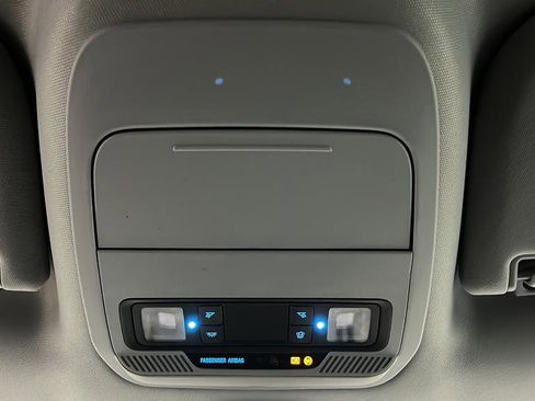 Used 2023 Ford F250 XLT image 31